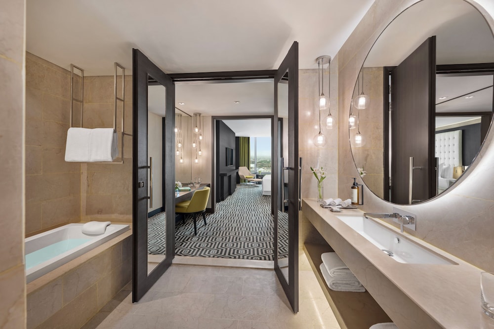 فيرمونت الرياض(Fairmont Riyadh) 69/69
