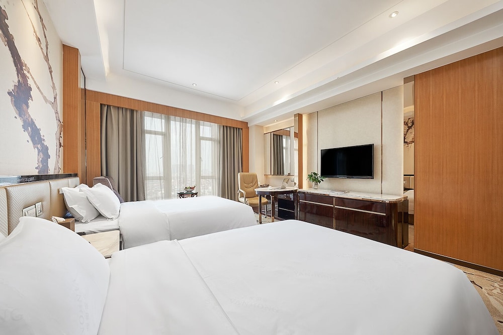 Manguo International Hotel 13/40