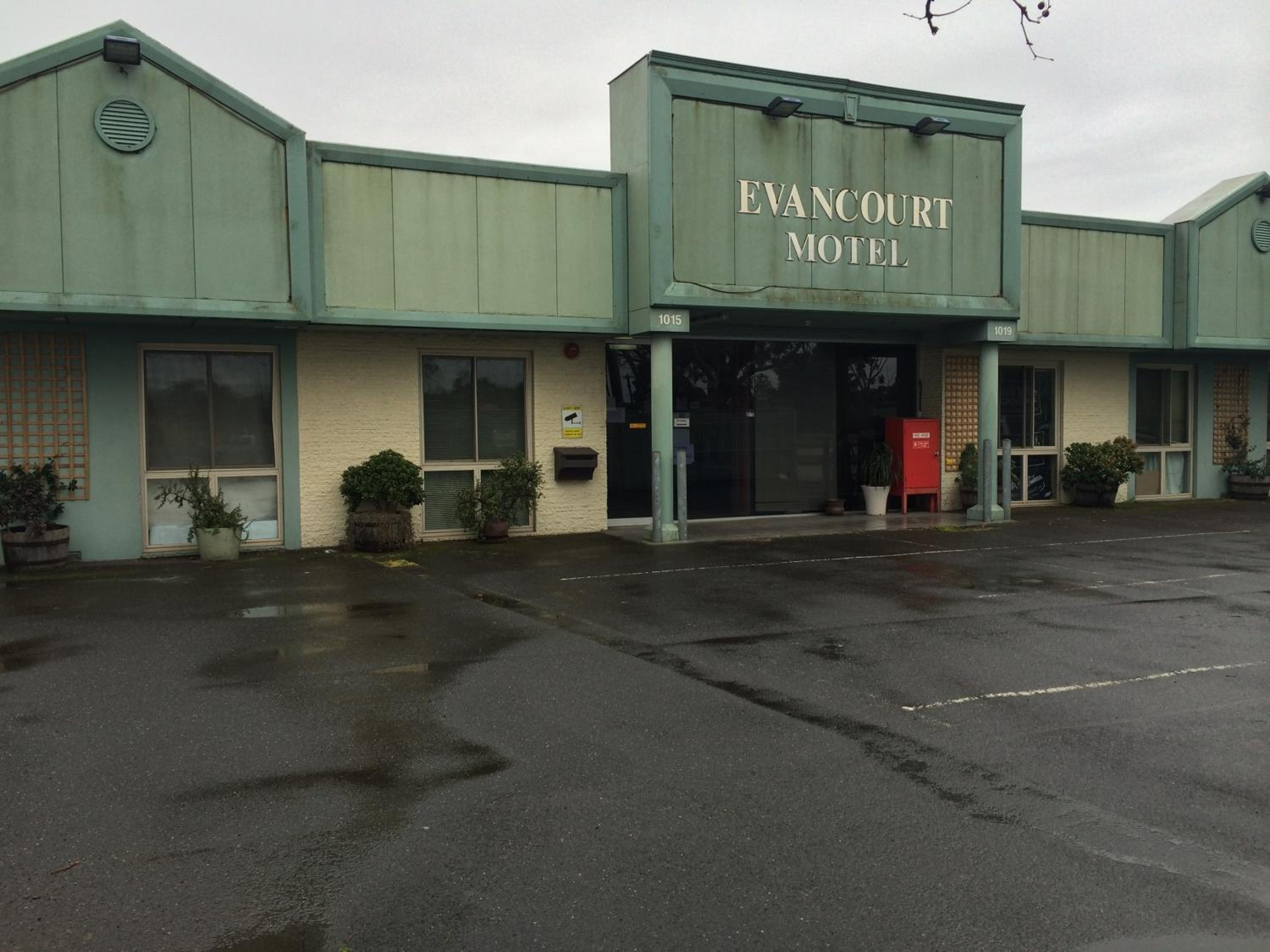 Evancourt Motel 21/29