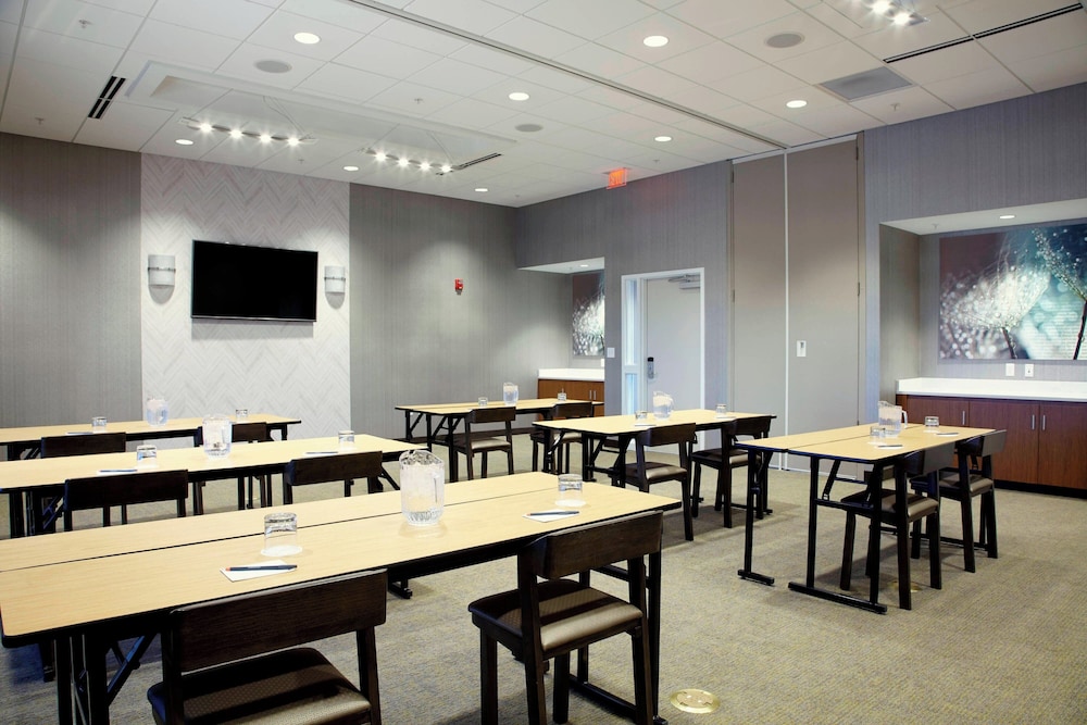 Springhill Suites Dayton Beavercreek 25/31