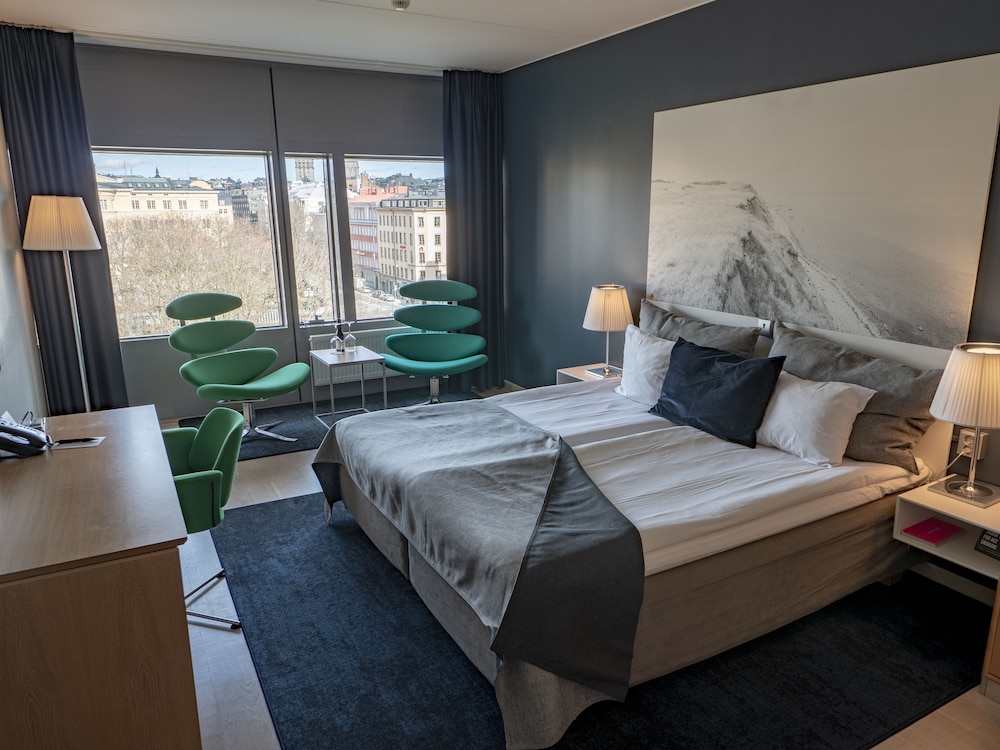 SUPERIOR, TWIN BEDS