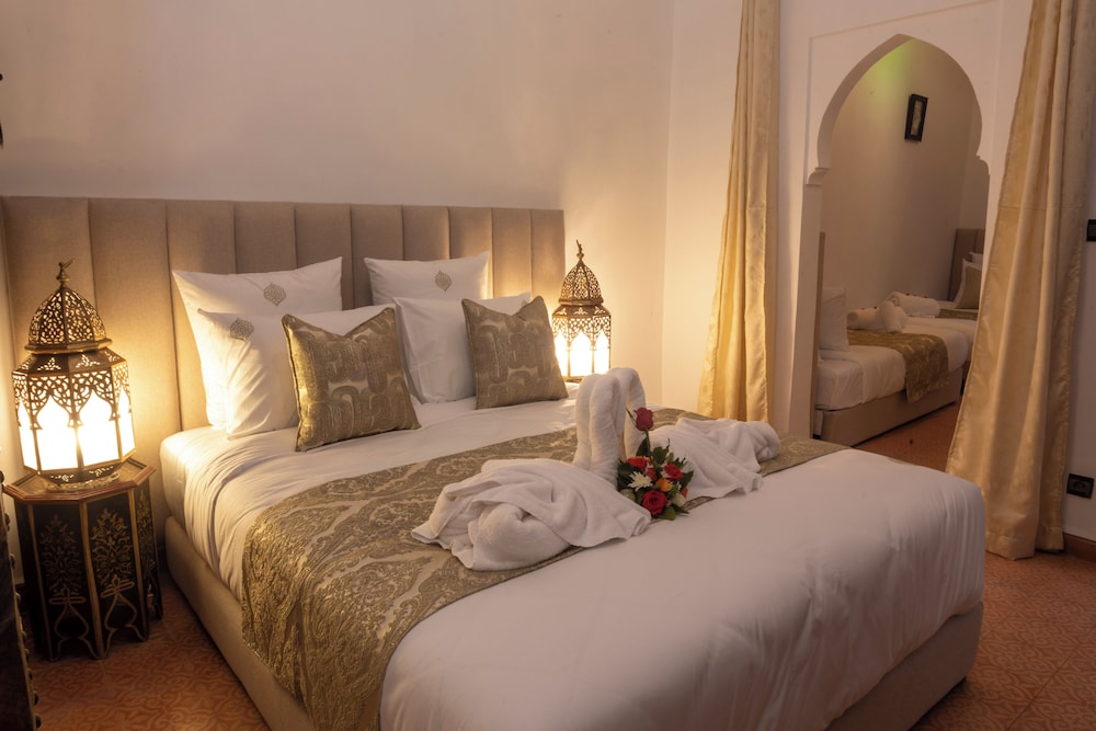 Riad O'zeen 7/50