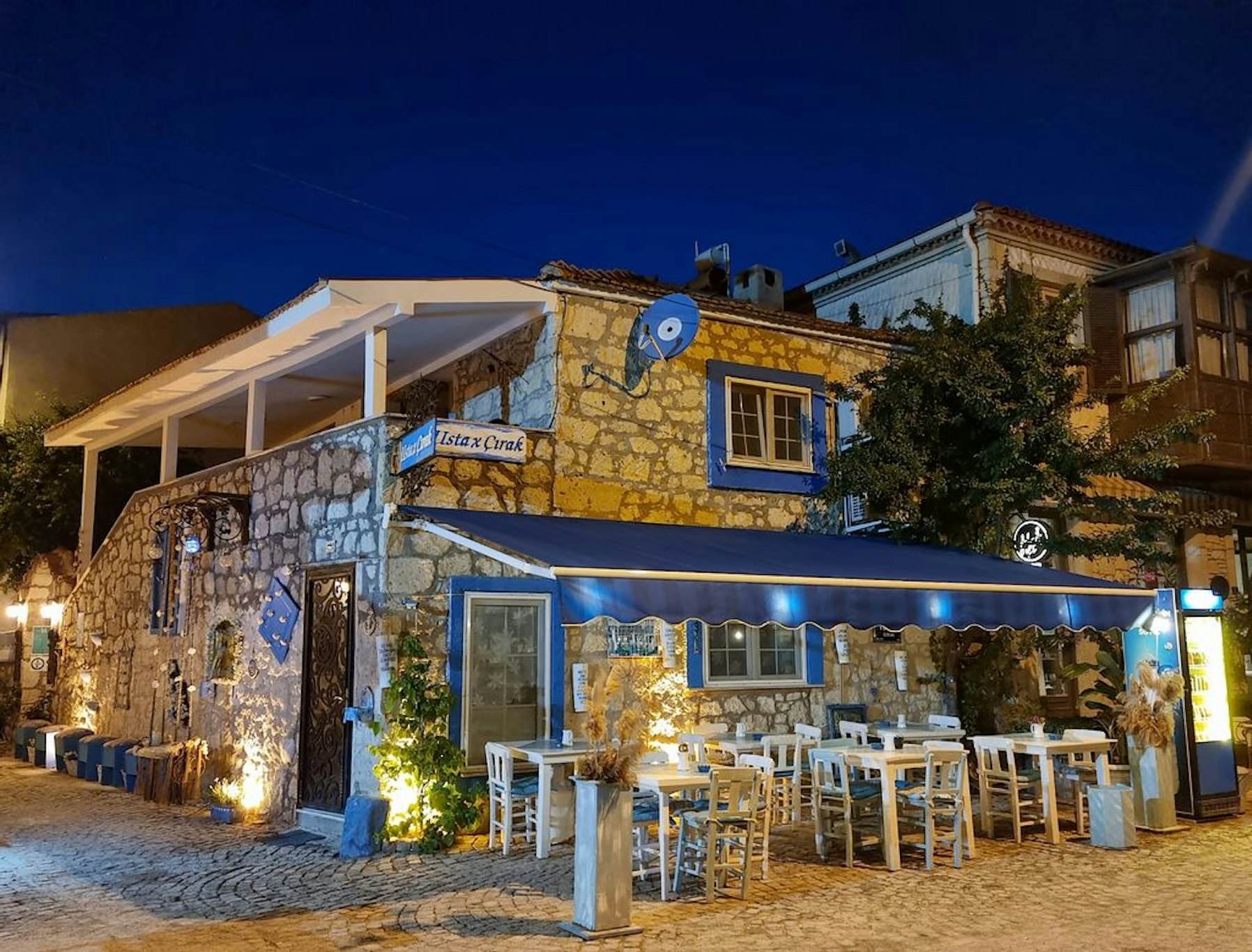 Usta Cirak Butik Hotel Alacati 1/23