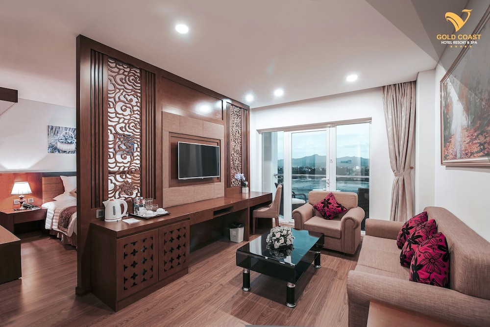 Gold Coast Hotel Resort & Spa 27/50