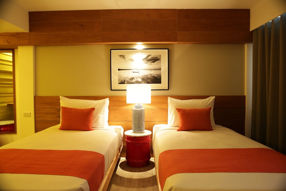 Nandha Hotel 17/71