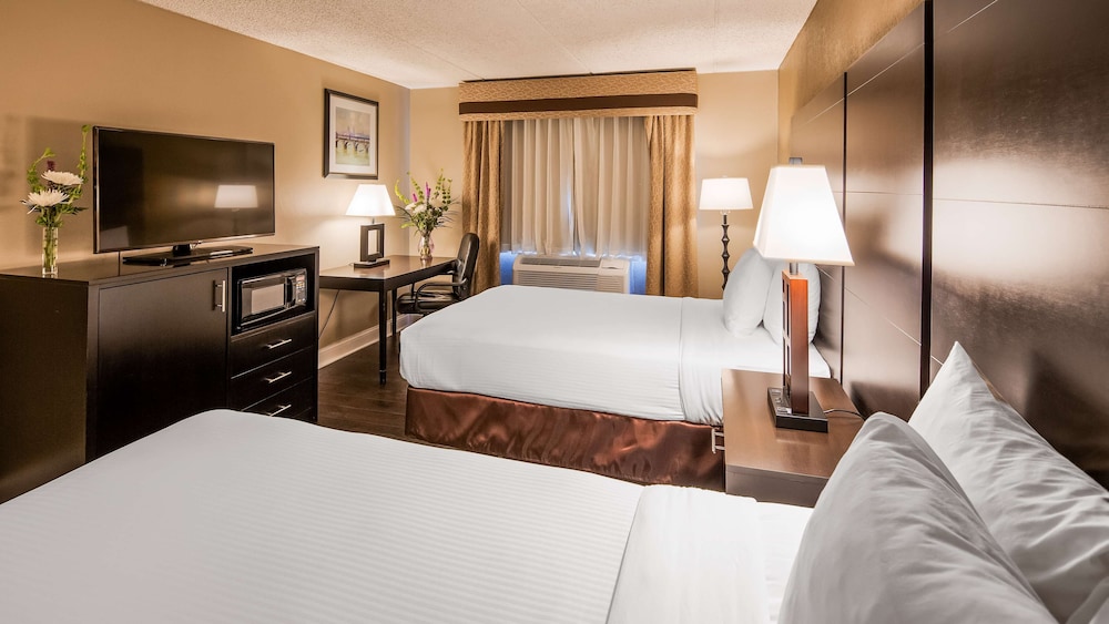 Best Western Detroit Livonia 18/42
