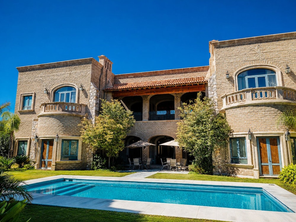 Hacienda Los Arcangeles 42/49