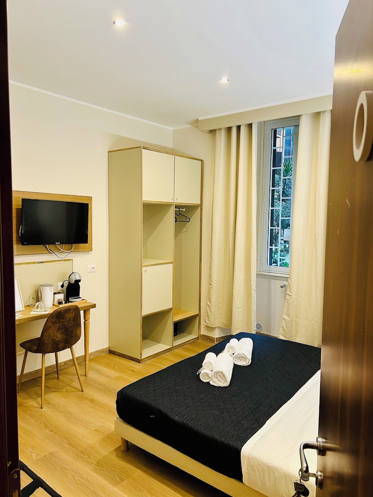 Imera Rooms 37/50
