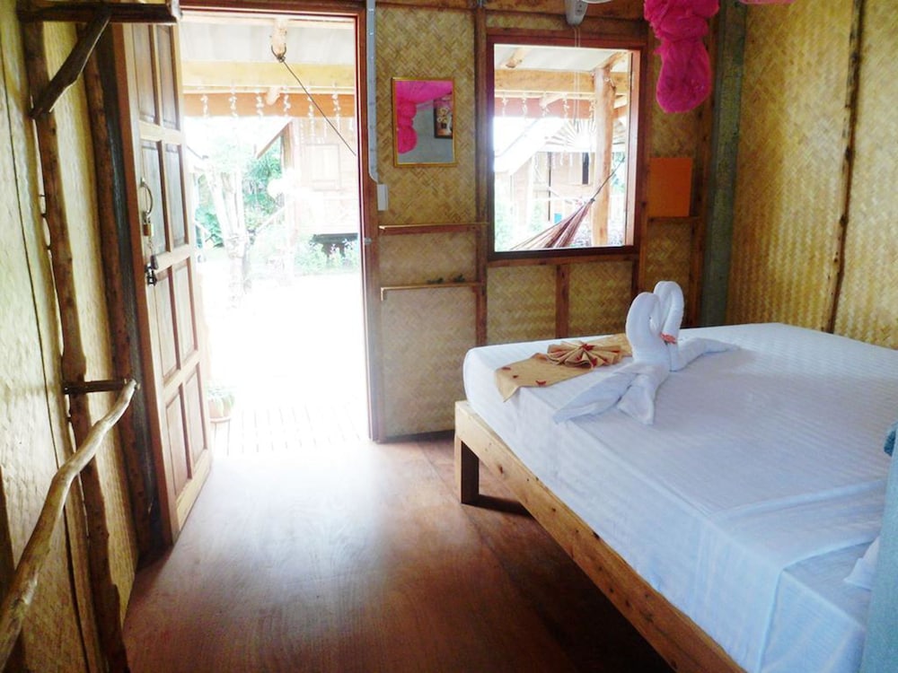 Asama Bungalow 20/48