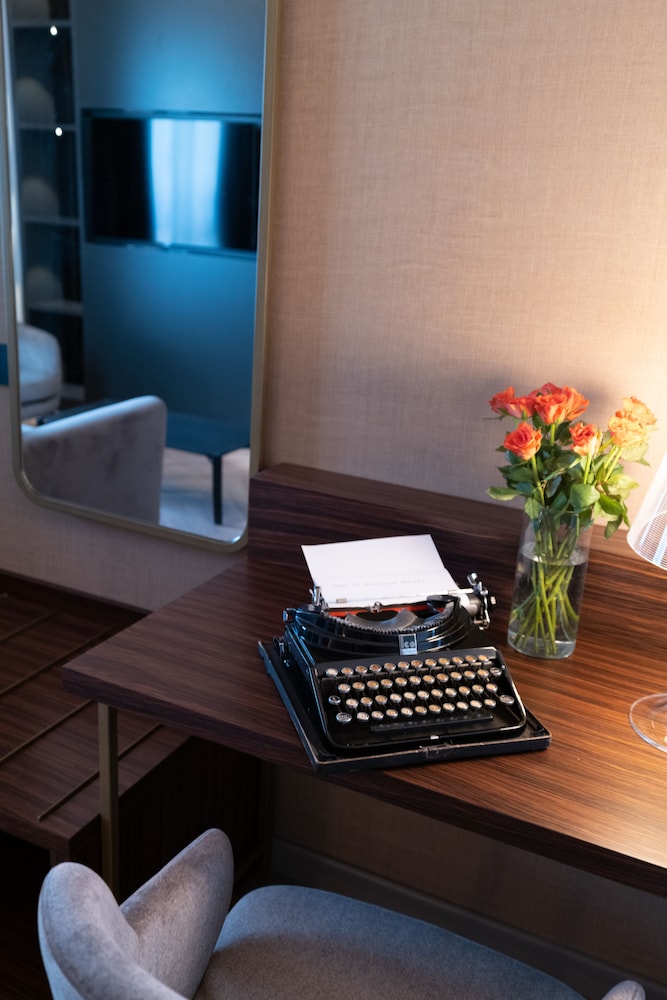 3T Boutique Hotel 49/59