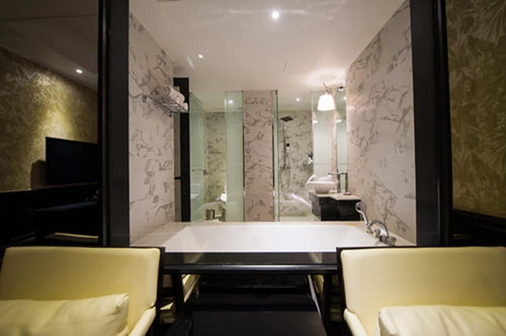 Floce Hotel 58/60