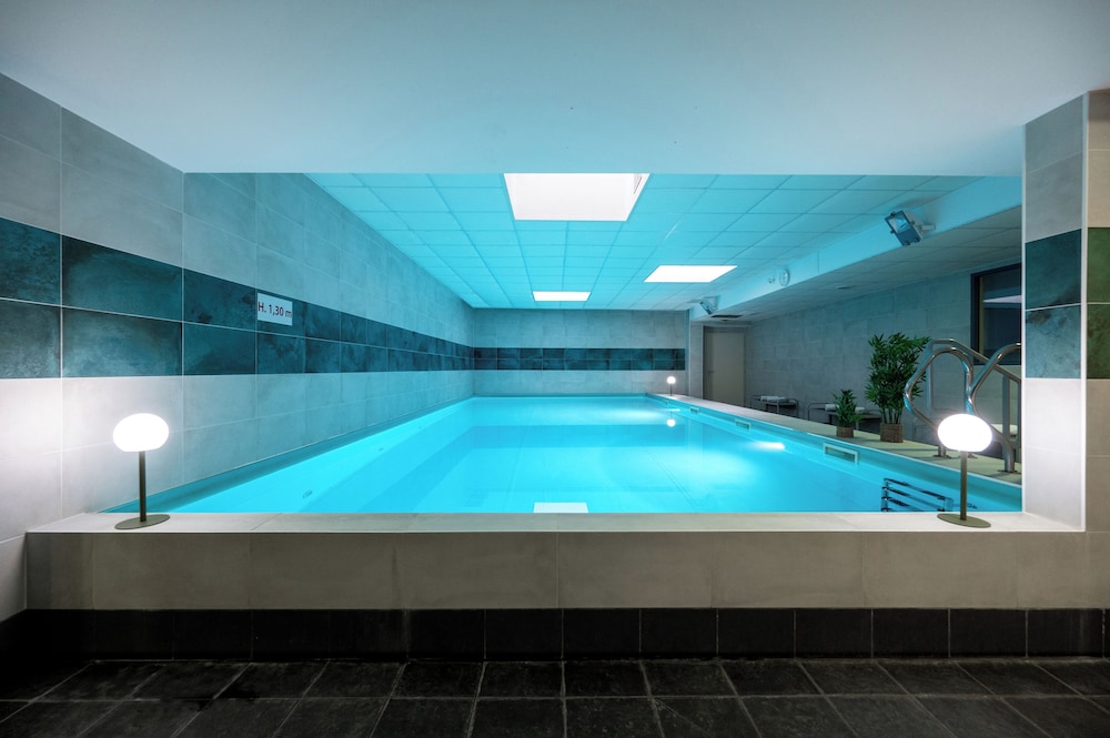 Nemea Appart Hotel Quai Victor Tours Centre 50/73