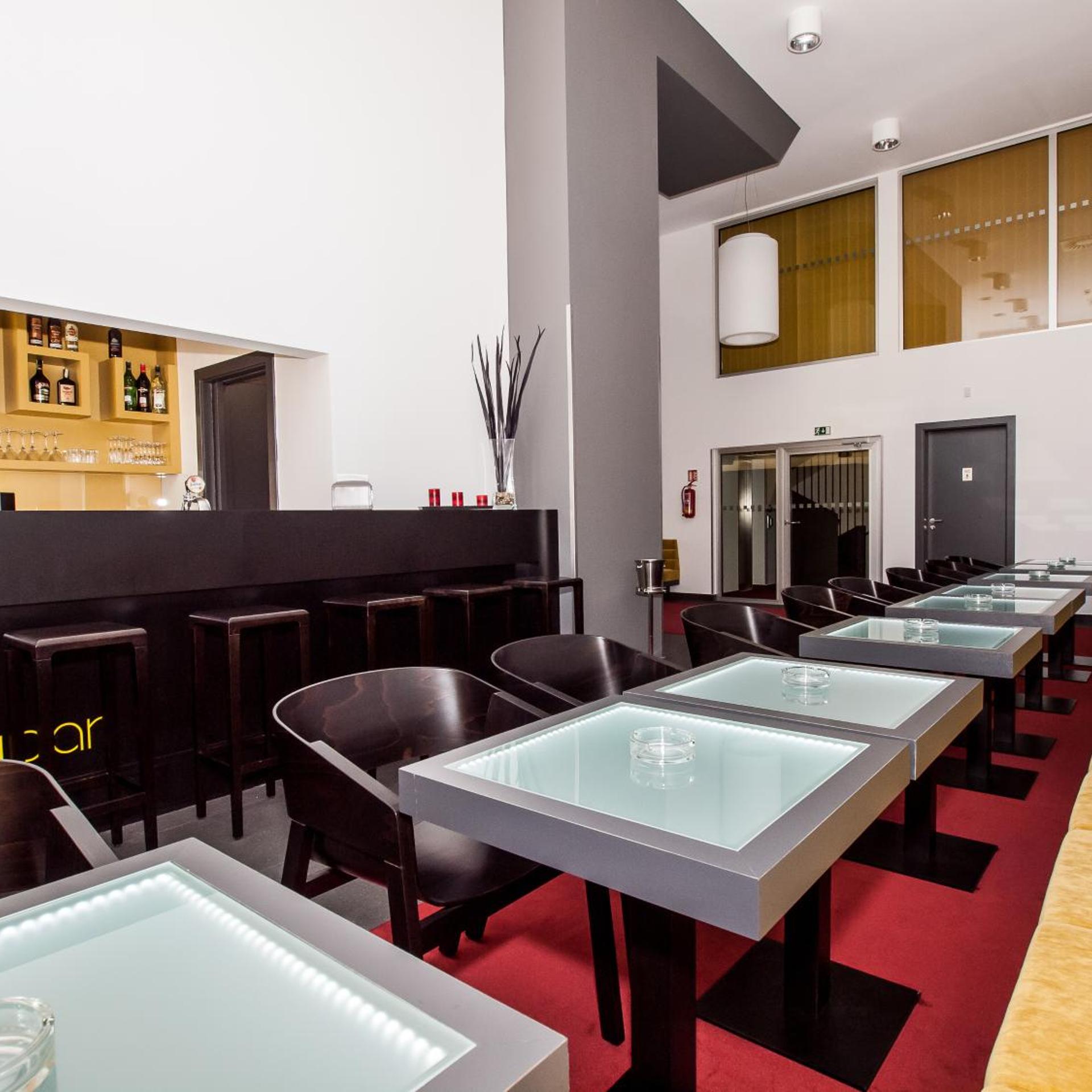 Hotel 99 49/61