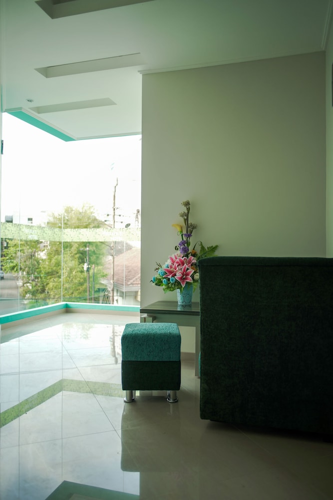 Hotel Aruuman Simpanglima Semarang 7/40