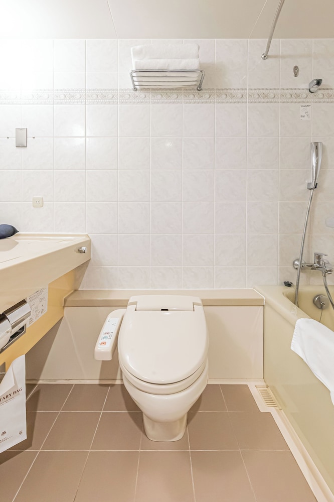 Prince Smart Inn Nagoya Sakae 53/55