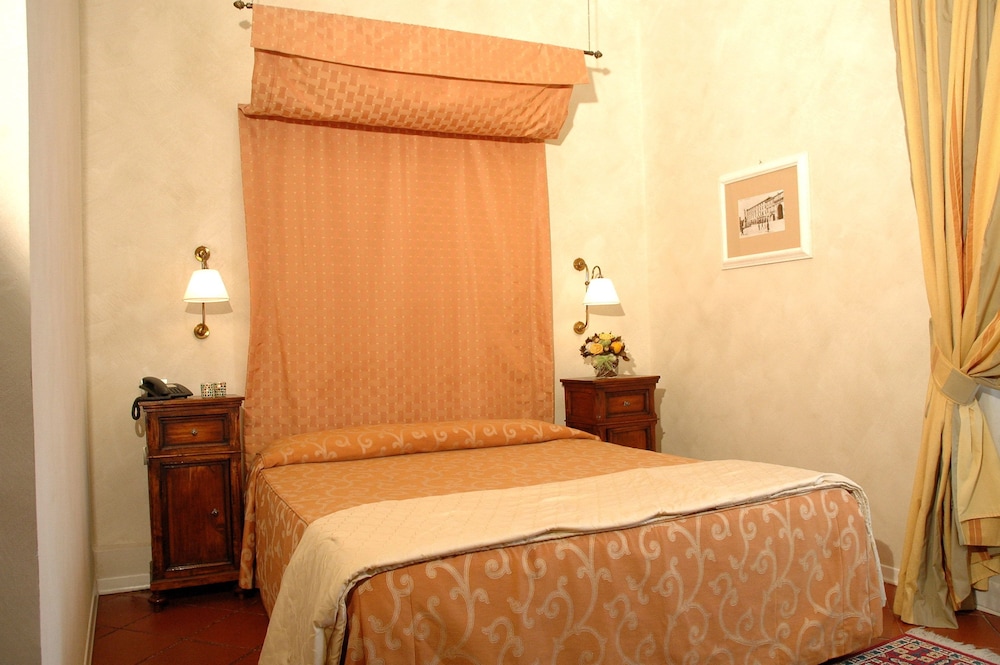 Hotel Clitunno 17/52