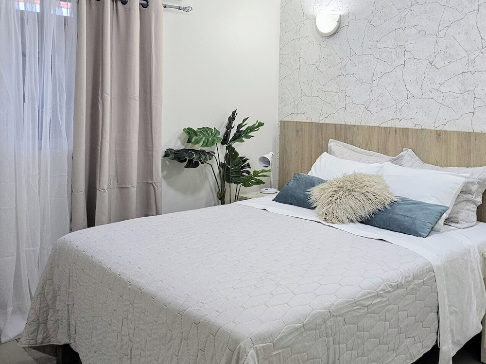 2 BEDROOMS, SUPERIOR, APARTMENT