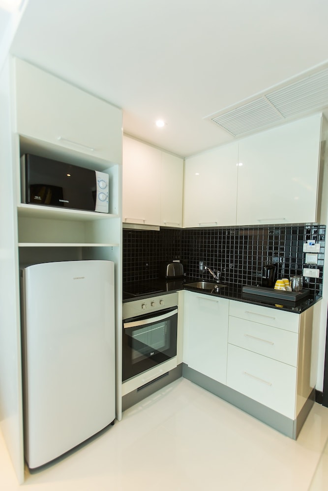 Nova Suites 26/71