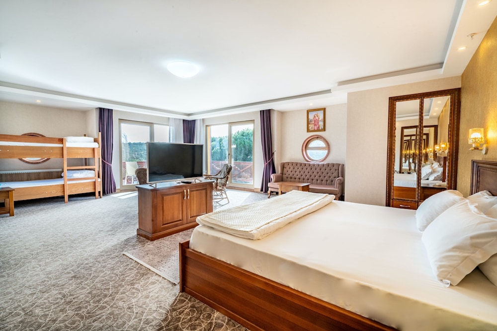 Troya Otel 15/50