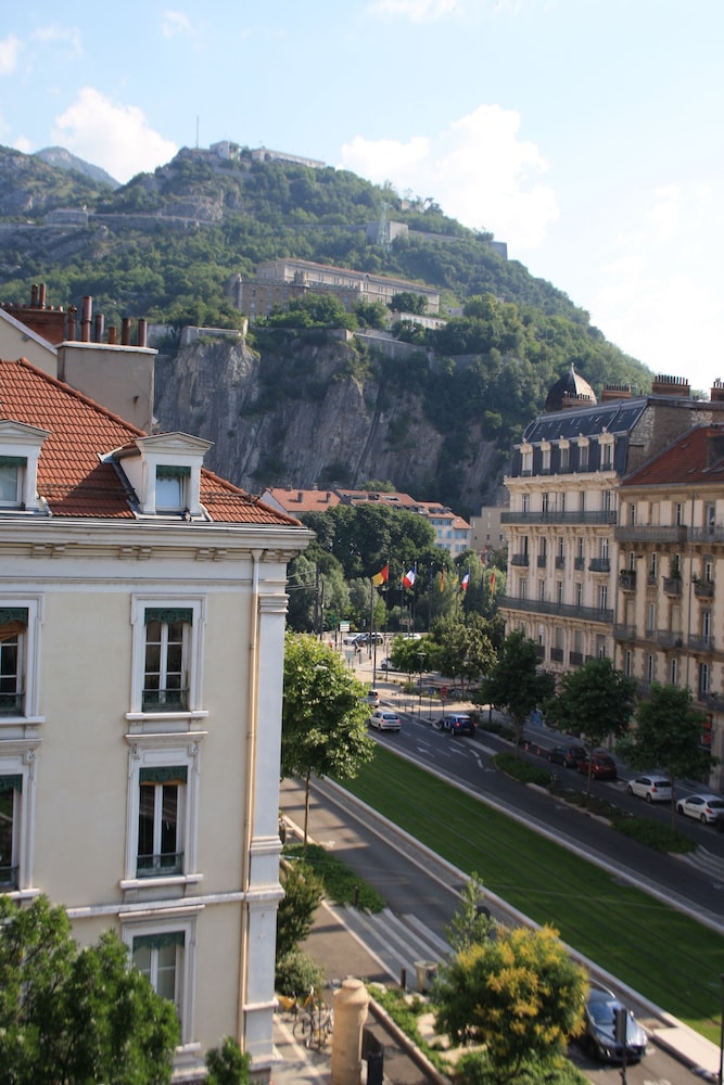 Ibis Styles Grenoble Centre Gare 6/68