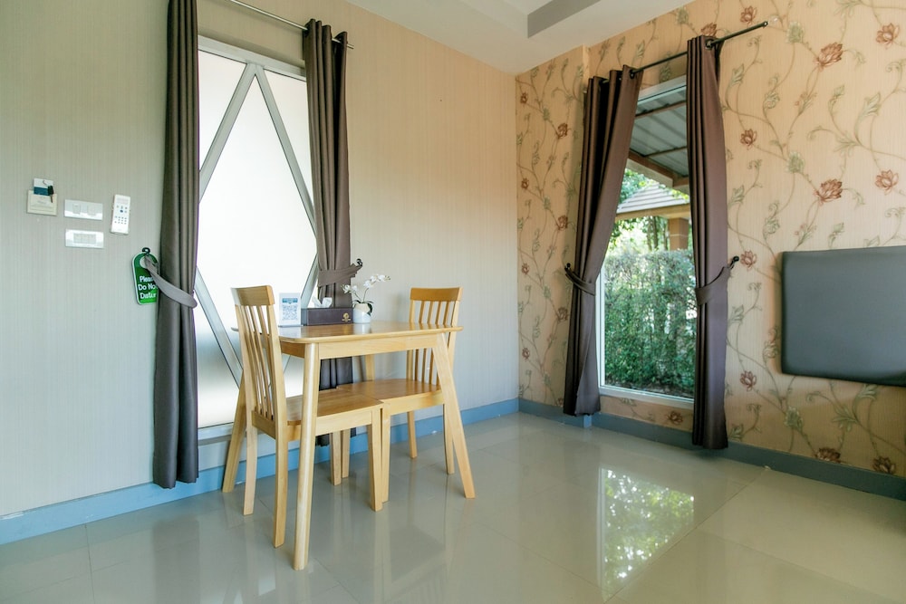 Baan Phing Phu Praew 51/70
