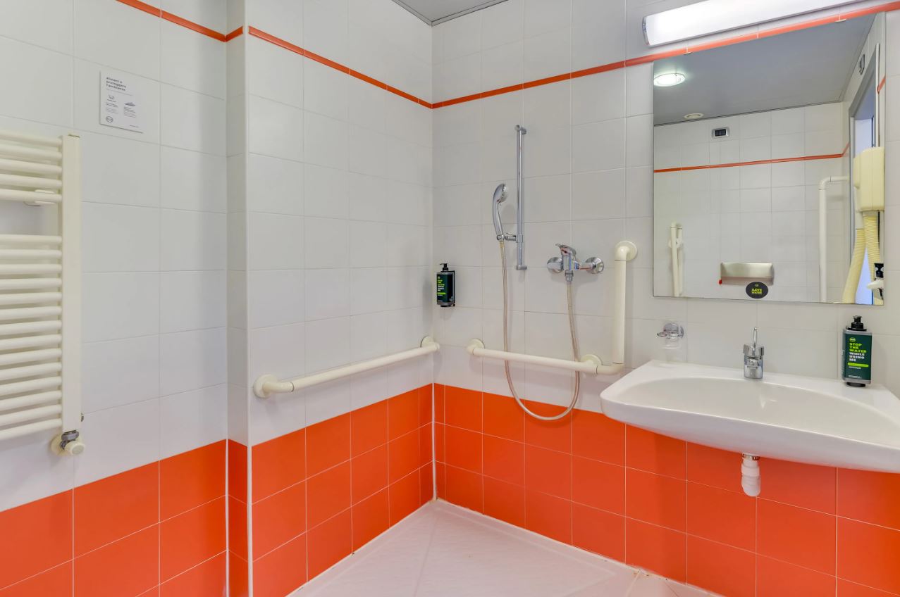 غرفة مفردة لذوي الإعاقة، B&B Hotel Milano La Spezia 12/12