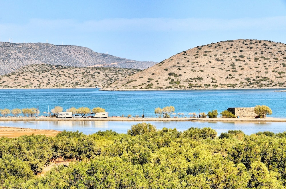 Elounda Krini Hotel by GHH 72/79