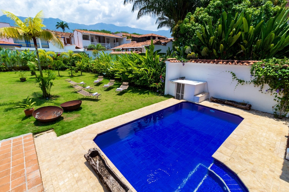 Hotel Cauca Viejo Fundadores 36/59