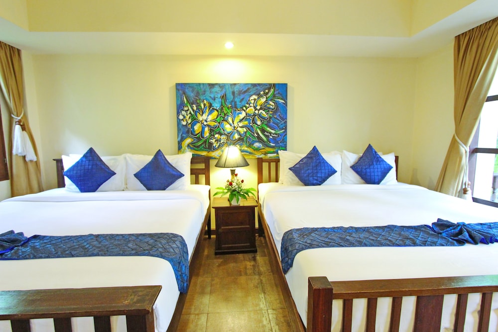 FAMILY SUITE, DELUXE