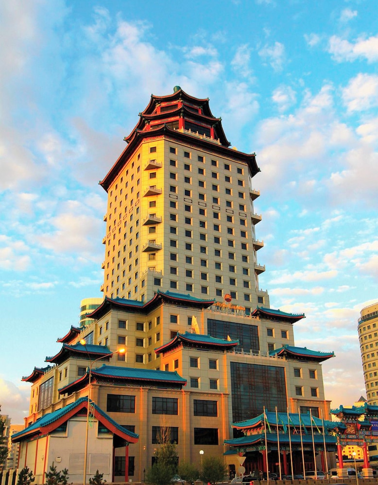 Beijing Palace Soluxe Hotel Astana in Astana
