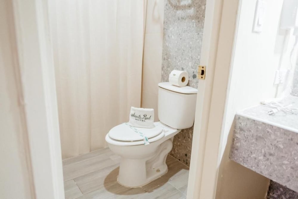 Hotel Siesta Real 54/56