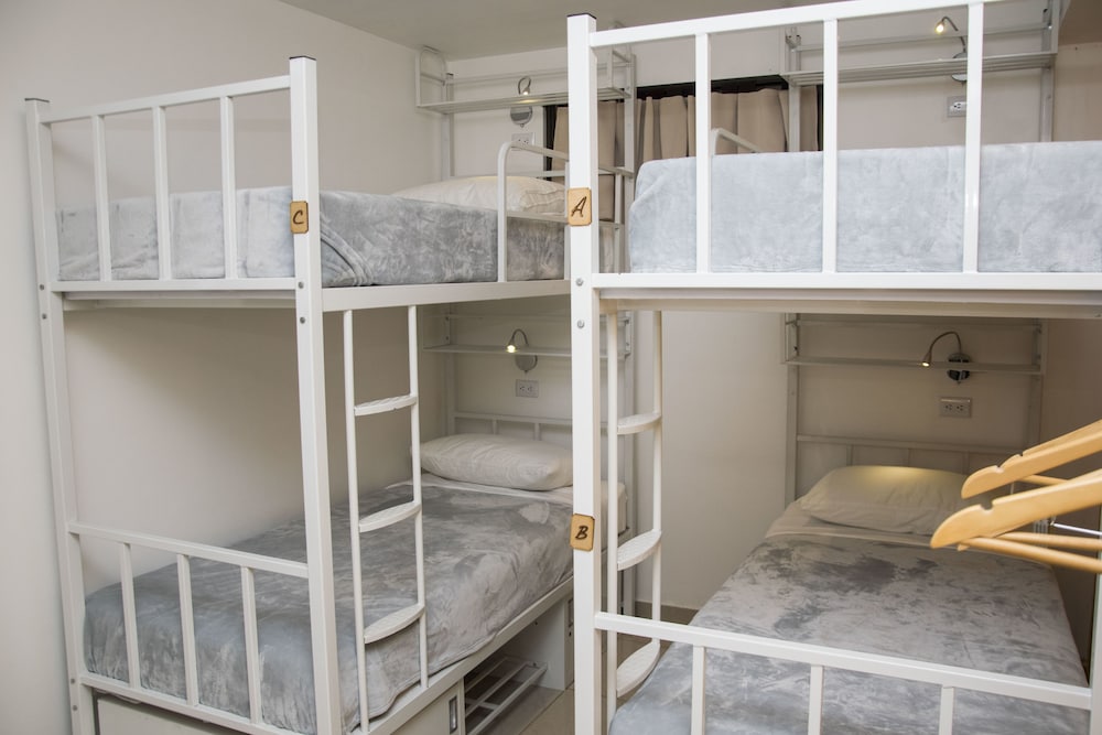 Hostel Del Paseo 40/50