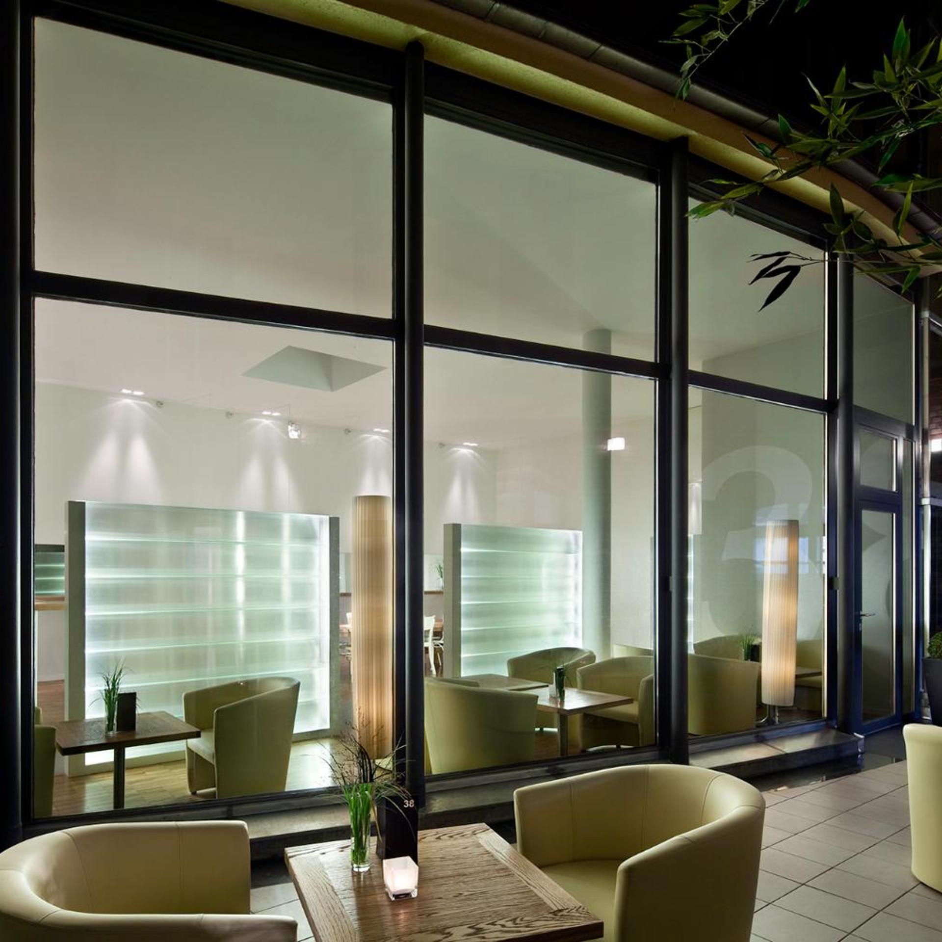 Hotel 38 31/49