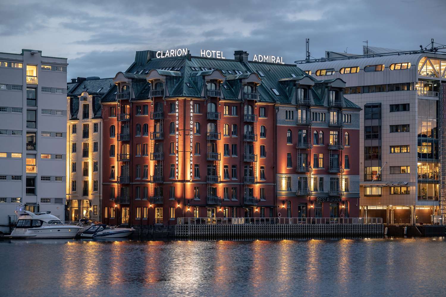 Clarion Hotel Admiral 23/25