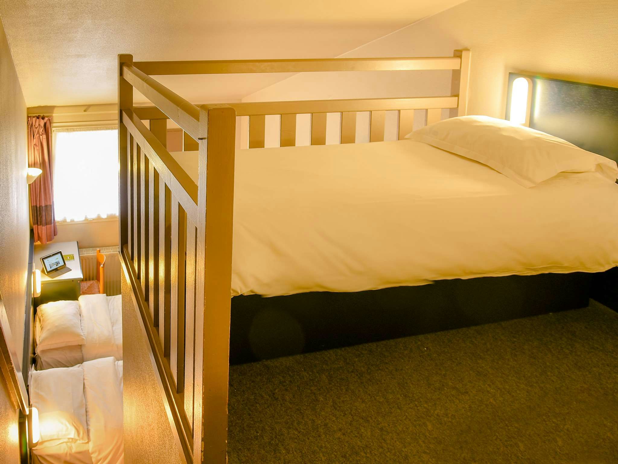 B&B Hotel Lens Noyelles Godault 8/13
