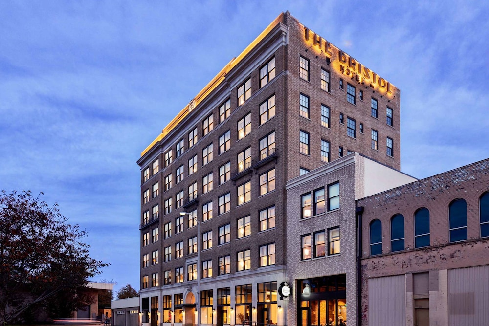 The Bristol Hotel 5/57