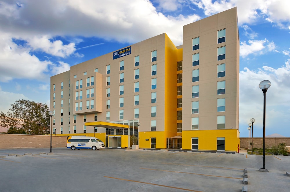 City Express by Marriott Puebla Finsa 57/60