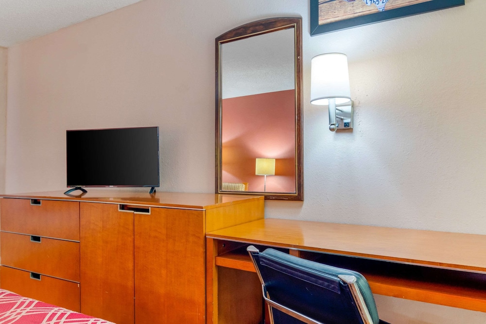Econo Lodge Decatur - Atlanta East 22/24