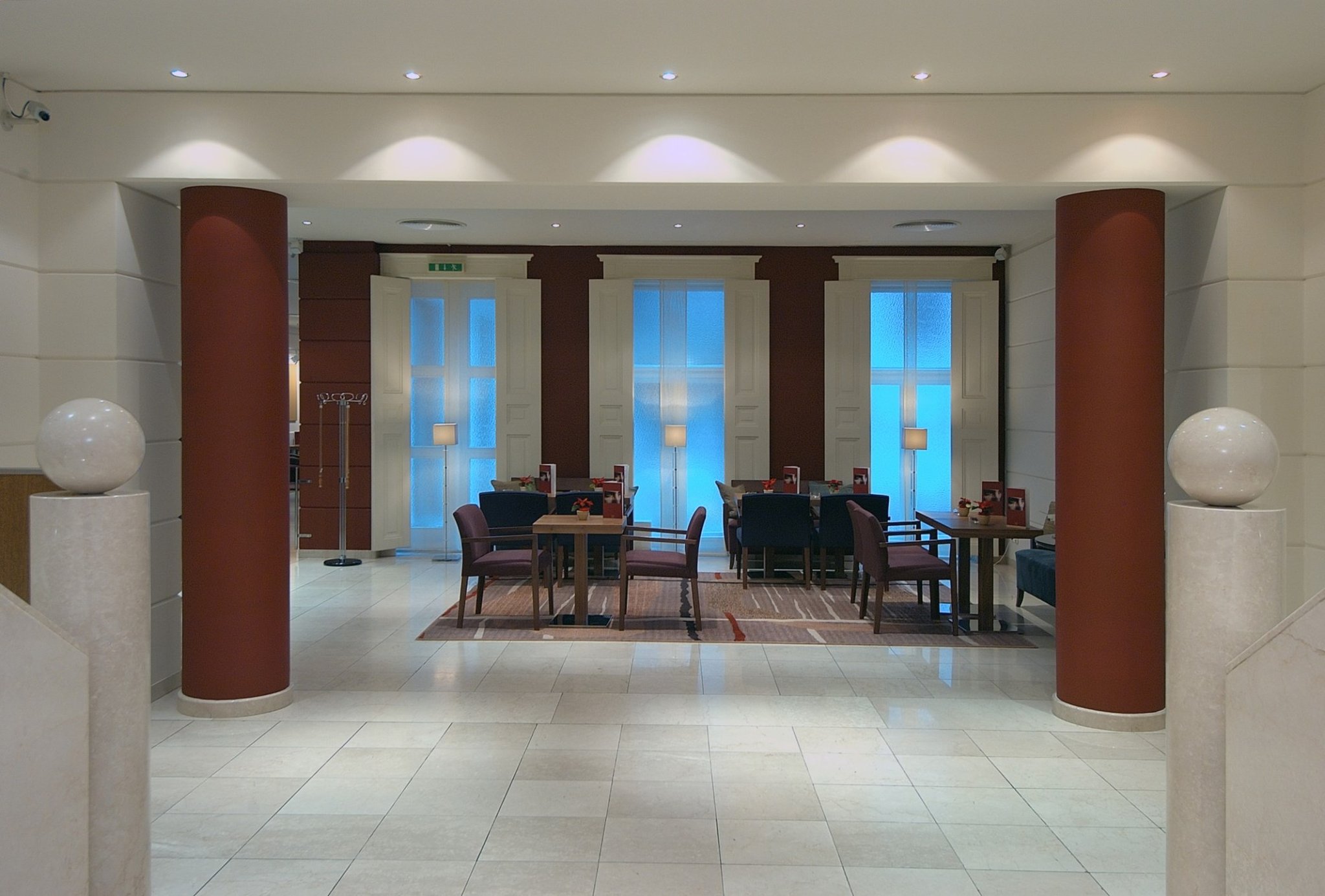 KK Hotel Opera 32/58