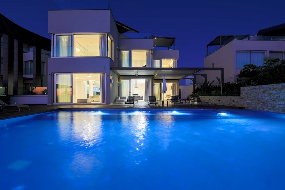 Glory Elite Luxury Home 46/50