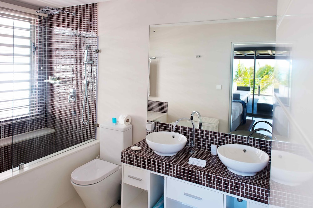 Paradise Beach by Horizon Holidays 18/71