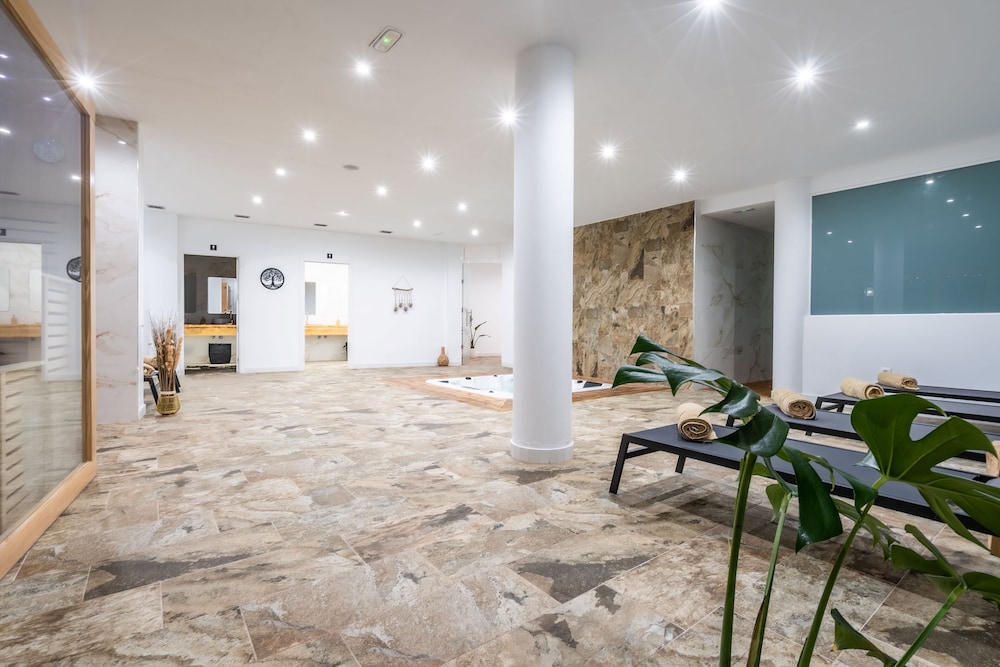 Ecolife Hotel 20/50