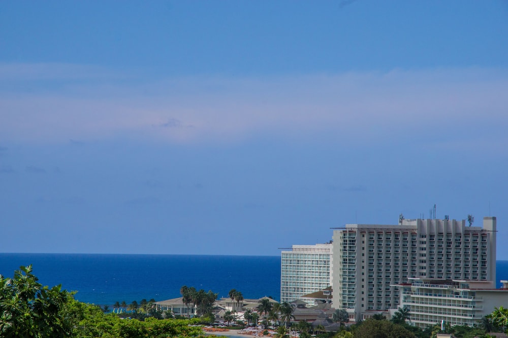 Mystic Ridge Resort 3/69