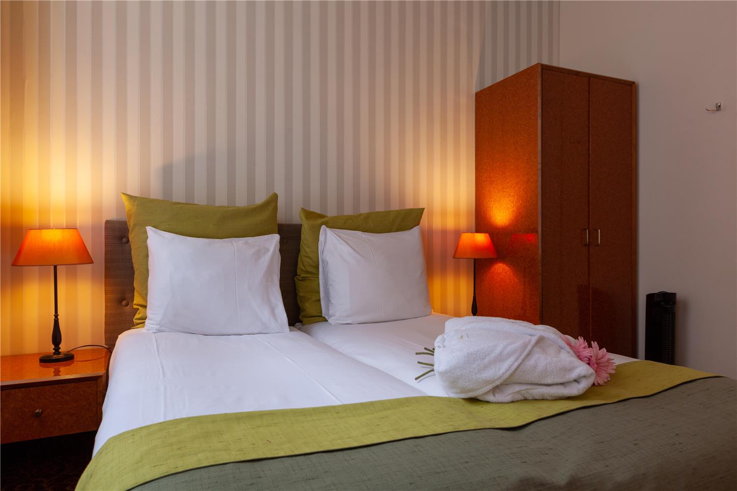 Grand Museum Hotel, BW Signature Collection 14/64