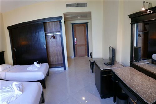Room, Double Bed
