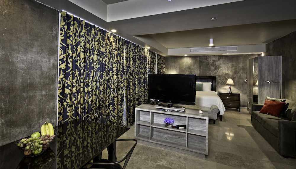 CIQALA Luxury Suites 23/75