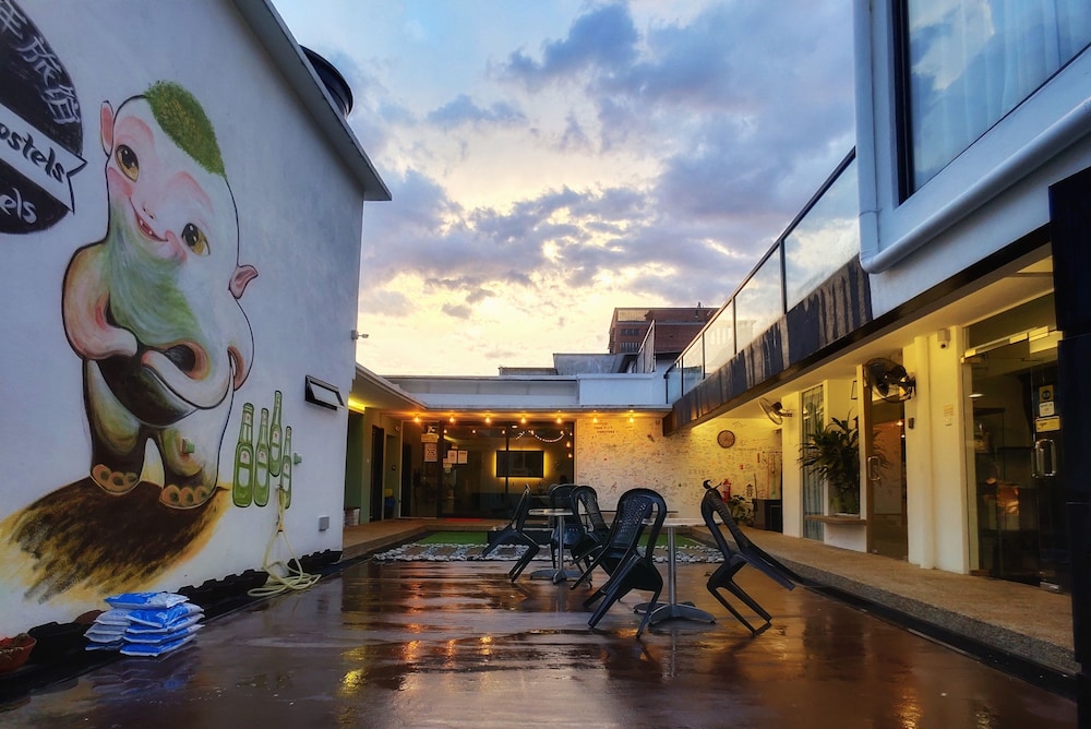 Beds In Garden Hostel Sdn Bhd 43/50