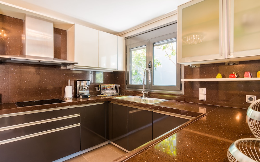 Villa Adam 49/50