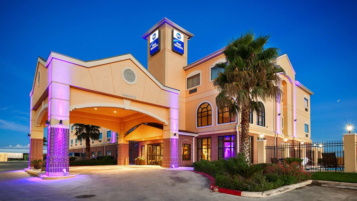 Hondo Inn Hotel 3/21