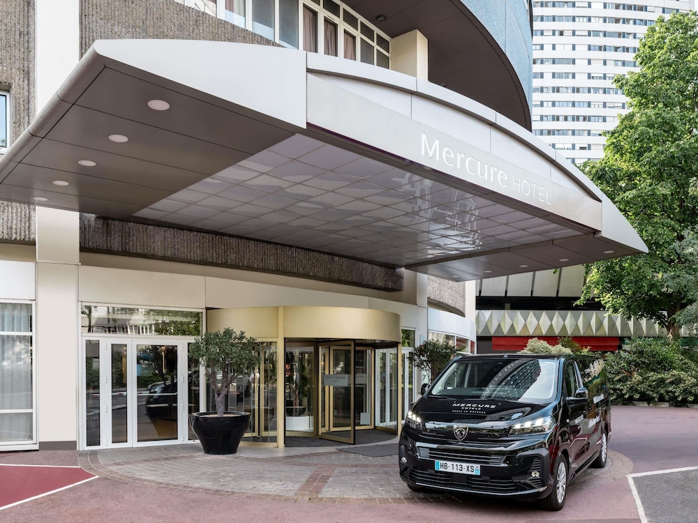 Mercure Paris La Defense 60/66